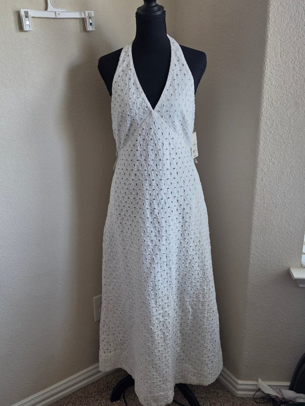 A New Day white eyelet maxi halter dress NWT S